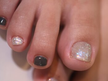 クロ(KURO)/ KUROラメ/柳津ネイルサロン