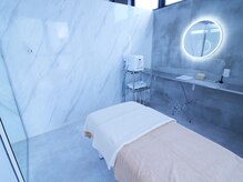 リンフェイス 心斎橋店(RINFACE)の雰囲気（【シミ・目元シワケア】乳歯幹細胞・エアバリ・EMSセットが◎）