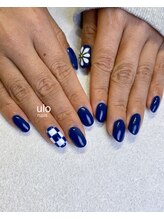 ウロネイルズ(ulo nails)/ぷっくりフラワーとチェック