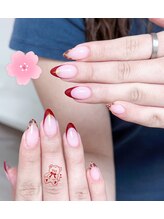 ヨーリ(YooLi)/フレンチデザインネイル