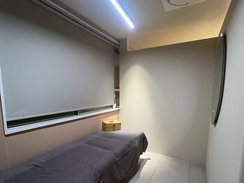 銀座山元鍼治療院の写真/国家資格3種保有の院長による本格的な鍼施術。全身の様々なお悩みにアプローチ！初回限定60分¥8,800～