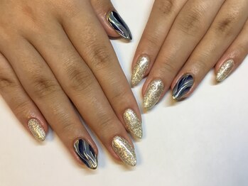 ラウト デコレーションアンドネイルサロン(Lauto Decoration&Nail Salon)/ニュアンスアートネイル