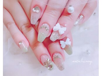 モチミィ(mochimy.)/*グリーンラメグラデ*