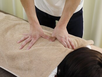 なるしま接骨院/施術風景