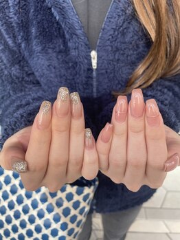 ロミー(Rommy)/ちゅるちゅるナチュラルネイル