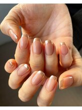 ユージューネイルルーム(UJU nail room)/ゴールドミラーフレンチネイル