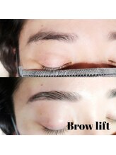 アイデュース 砺波店(eyesalon eyeduce)/ブロウリフトで垢抜け