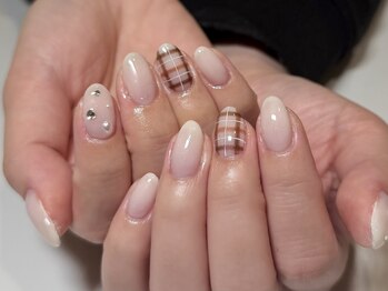 チェックネイル