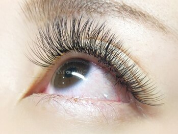 クチュールラッシュ バイ アイマジック 渋谷店(COUTURE LASH by eye majic)/育毛まつエク140本