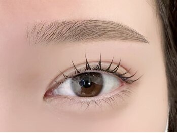 エサージュ 町田店/アイブロウ・マツパ/新保