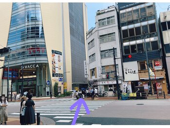 ビオールサロン 池袋東口(美allサロン)/いろは牛かつと三田製麺所見える