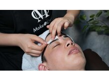 【メンズ眉毛サロン】Make●Crush (メイククラッシュ)恵比寿/施術手順4：眉毛ワックス脱毛