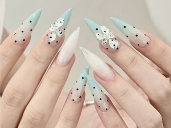 LUMINA NAIL 渋谷店~韓国・ワンホン・長さだし・美フォルム【ルミナネイル10月OPEN】の写真/手書き・パーツデザイン豊富!最旬ワンホンネイルで叶える"うるツヤ*ちゅるん*美フォルム"で差がつく指先へ*