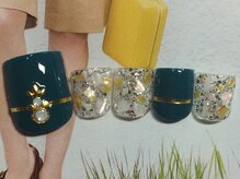 ネイルサロン リリオ(Nail Salon Ririo)/キラキラ◎大人フットネイル