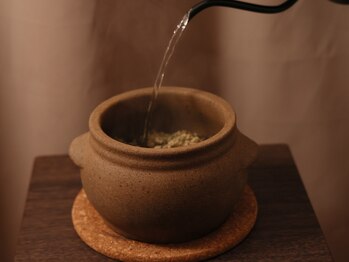 アルテミシア(Artemisia)/よもぎ蒸し専用の鍋を使用！