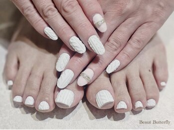 ネイルサロンスクール ビュートバタフライ 町田店(BEAUT BUTTERFLY)の写真/奇をてらわず、美しさや持ちの良さをとことん追求し続ける【頑固者のお店】上品で華やかな仕上がりに！