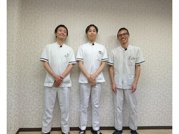 尼崎整骨院/背骨ゆがみ整体