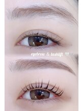 フラッシーネイルズ(Flashy Nails)/lushlift＆eyeblow♪