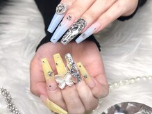 レヴィア(Revia)/グラデーションネイル