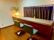 リラクゼーション ヒカリエの雰囲気(落ち着いた空間でゆったりとできます♪)