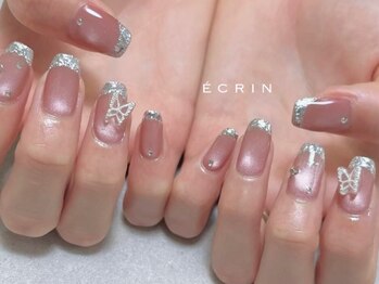 エクラン バイ アイネイルエム(ECRIN by.eyenailm)の写真/長さ出しで、指を綺麗に魅見せます☆豊富なカラーや選べるパーツなど種類も豊富♪