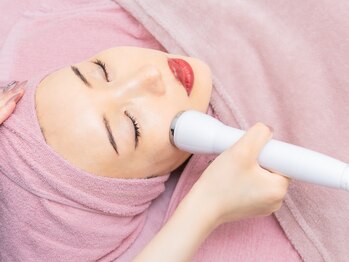 エン クリニカルラボ 心斎橋店(E&N CLINICAL LABO)/水玉リフト