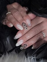 マンドール(Main d'Or)/【marina】art grande