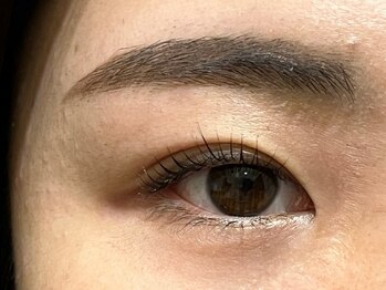 キュアエヌ(cure.n)/アイブロウワックスまつ毛パーマ