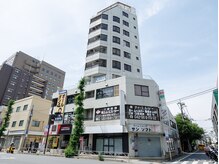 ケイトステージラッシュ 府中店/ビル外観