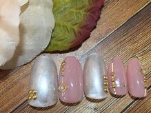 ネスト(Nest)/パールストーンネイル