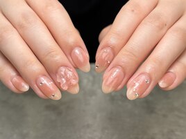 うるうるチークネイル