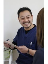 よこやま鍼灸整骨院【肩こり/腰痛/姿勢矯正/マッサージ/痩身】 横山 由貴