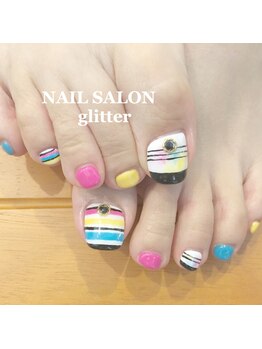 ネイルサロン グリッター(NAIL SALON glitter)/夏のカラフルフットネイル