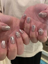 カノアネイルプレイス(KANOA nail place)/ミラーグラデーション×リボン
