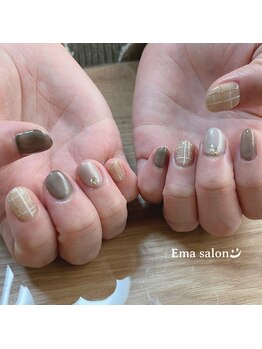 エマサロン(Ema Salon)/