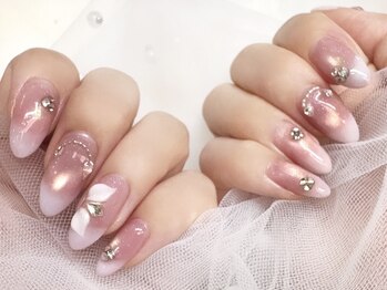 ハルネイル 立川店(Hal nail)の写真/ワンホンネイルで華やかに。ブライダルやオフィスにも合うキレイめなピンクとお花のデザイン◎