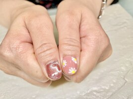 マーガレットネイル【B79】