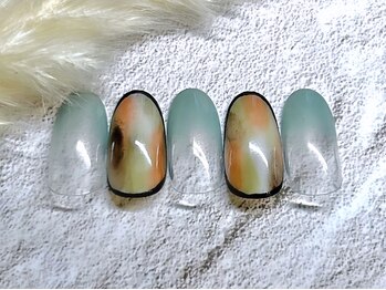 アヤ(AYA)/もやもや囲みアートネイル