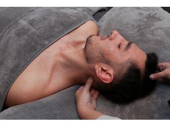 オアシス(Oasis)/小顔コルギ