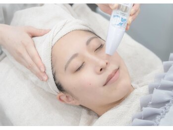 レクラ バイ ドクターエイチ(L'ECLAT by Doctor.H)/無針水光注入”美容液真皮導入”