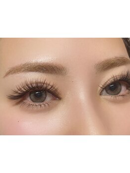 ボリュームのある目元にしたい