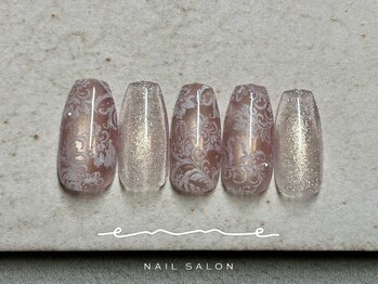 季節のトレンドデザイン2026/4