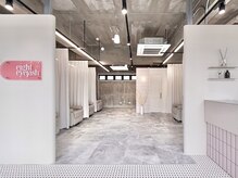 エイト アイラッシュ 沖縄北谷店(eight eyelash)の雰囲気（落ち着いた空間にメイク直しスペースもあります♪【沖縄北谷】）