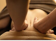 レア ルアン 西口店/痩身用オイルでむだ肉をキュット