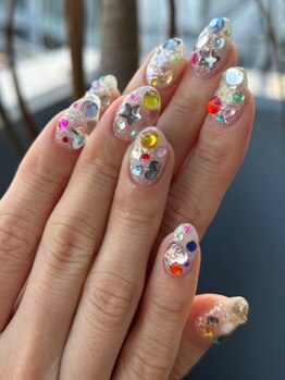 アヤネイルズ アンド アイラッシュ 綱島店(AYA NAILZ.&Eyelash)の写真/《つや感&強度&モチも良くて魅力的》デザインにお悩みの方もぜひ一度ご相談ください♪