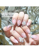 ラルーナ(La Luna)/ガラスフレンチ★担当スサ