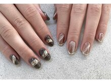 ミュゼアート(musee art)/アシメデザイン　ミラーネイル