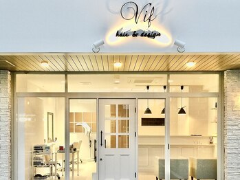 ヴィフ(Vif)の写真/【洗顔・入浴OK/持続力◎】軽くてやわらかいLED施術で、忙しい日々も自分らしく美しく。理想の目元へ