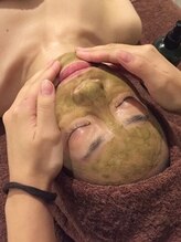 エテルネル(eternel)/OHLハーブピーリング