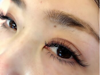 ペティアン エトワール アイラッシュアンドネイル(PETILLANT etoile)/ボリュームラッシュ+下マツエク